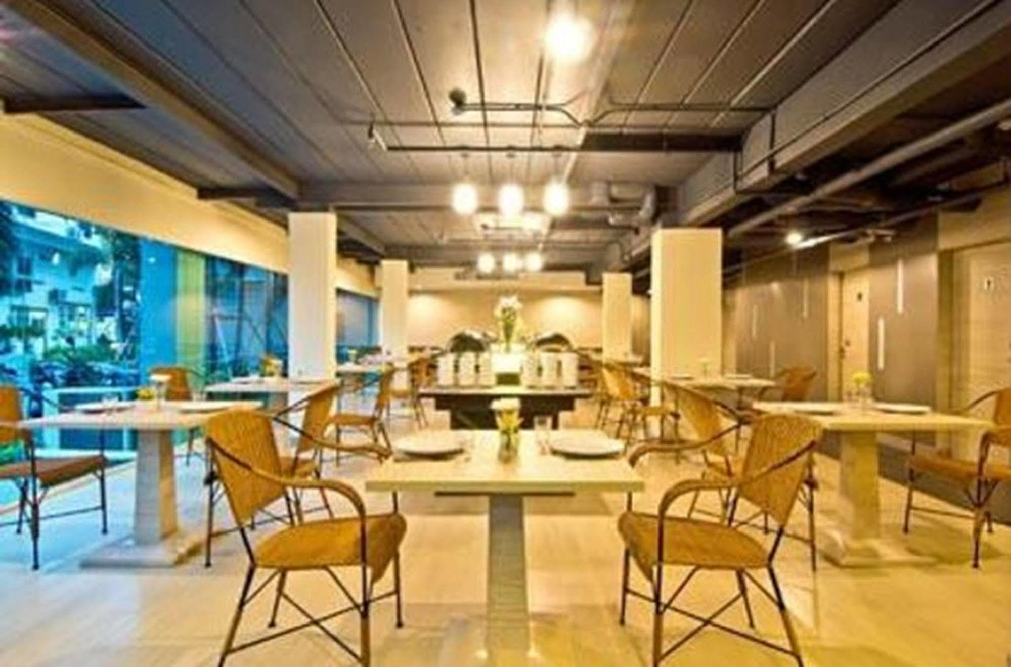 Sunshine One Hotell Pattaya Eksteriør bilde