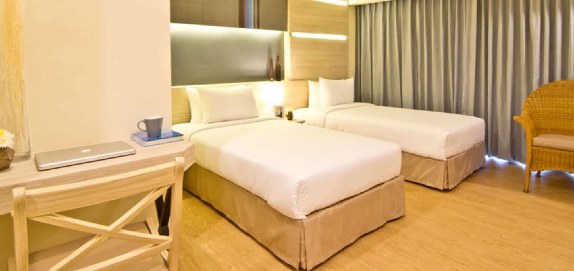 Sunshine One Hotell Pattaya Eksteriør bilde
